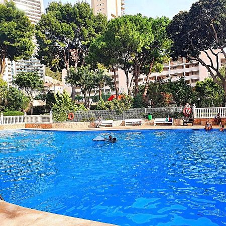 Apartamento Un Dormitorio En Бенидорм Екстериор снимка