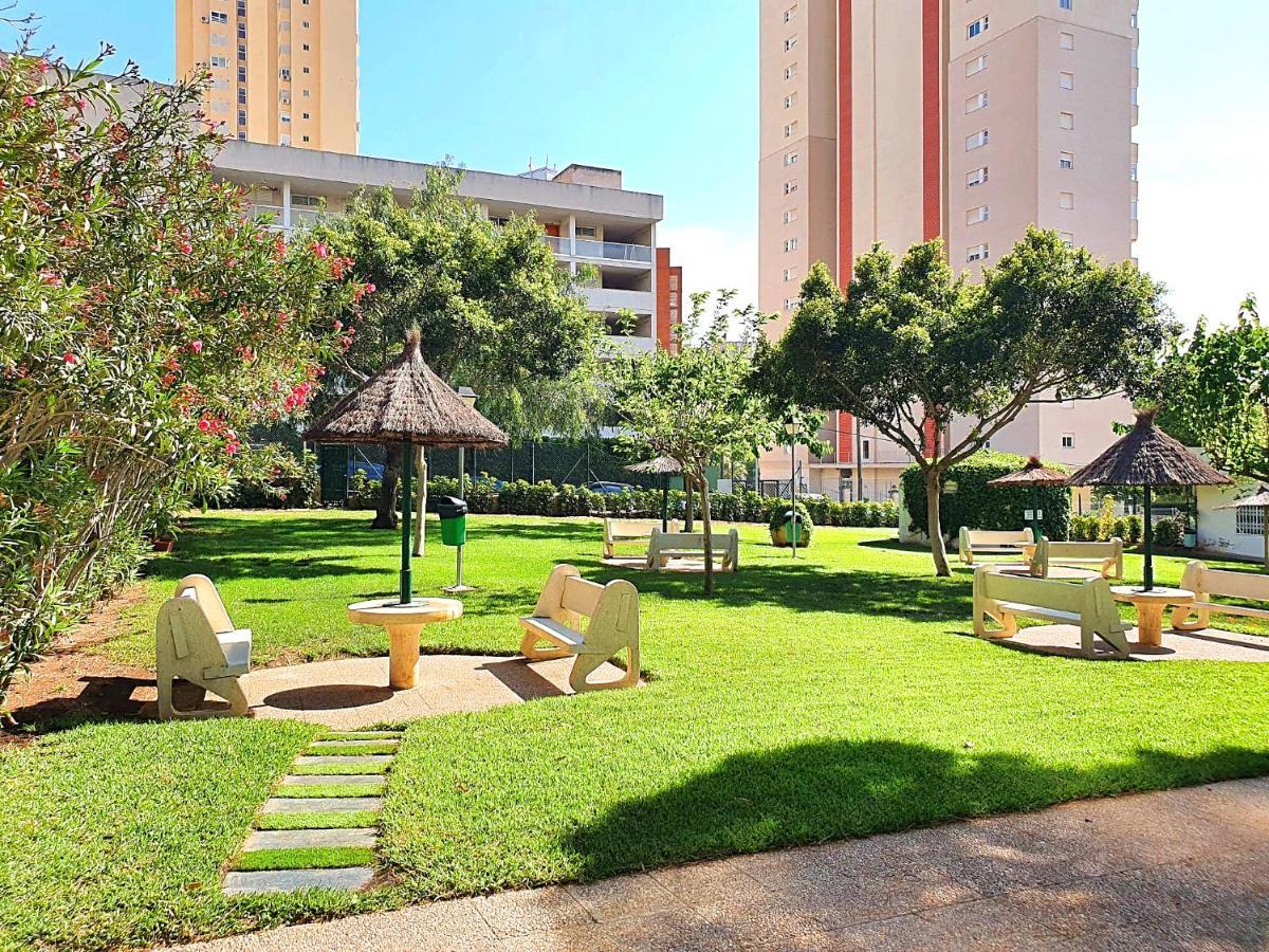 Apartamento Un Dormitorio En Бенидорм Екстериор снимка