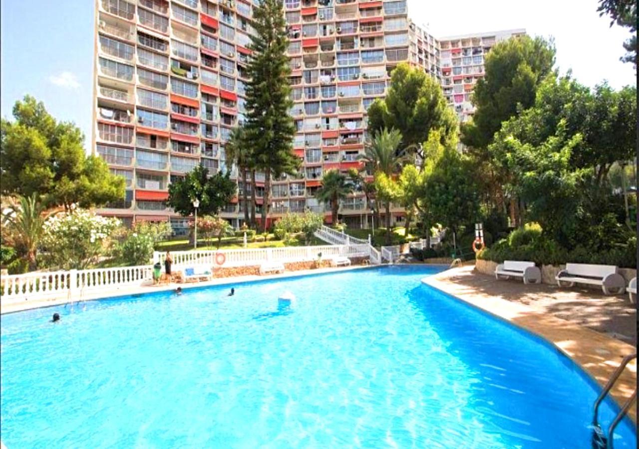 Apartamento Un Dormitorio En Бенидорм Екстериор снимка